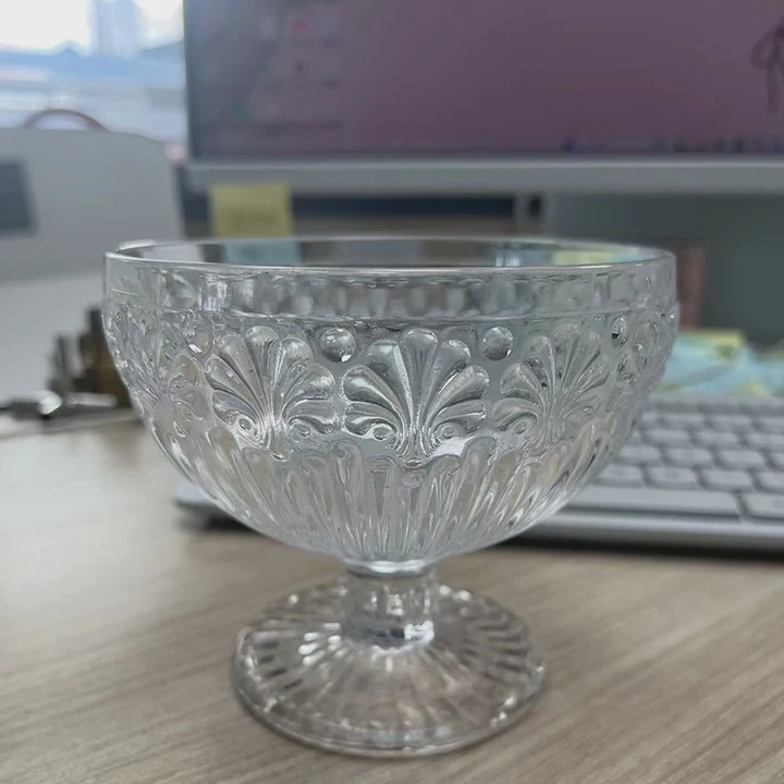 Ribbed Crystal Dessert & Cocktail Glasses For Bar Use